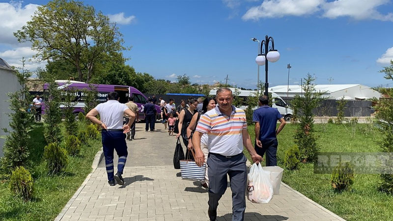 Növbəti köç karvanı Şuşaya çatdı, açarlar təqim edildi (FOTO)