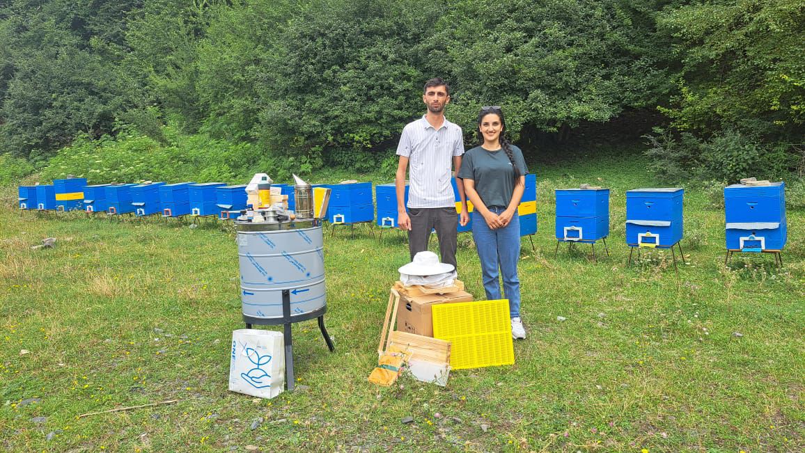 IDEA İctimai Birliyinin “Gənc arıçı” layihəsi uğurla davam edir (FOTOLAR)