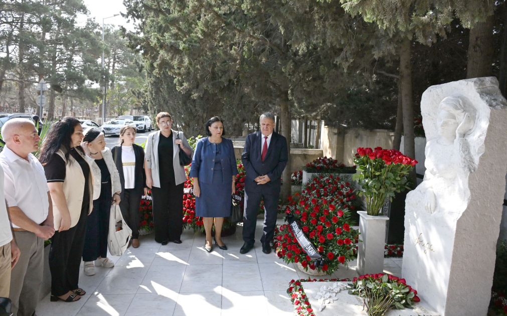 Görkəmli şərqşünas-alim Aida İmanquliyevanın xatirəsi anıldı (FOTO)