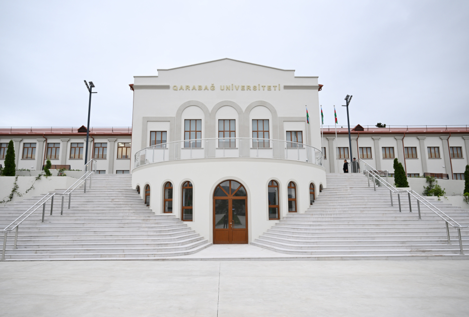 Prezident Qarabağ Universitetinin və yataqxanasının açılışında (YENİLƏNİB)