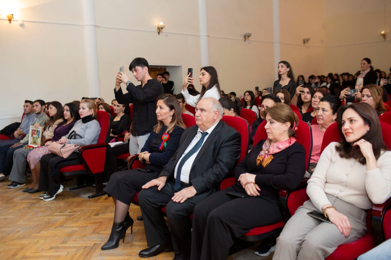 Zəfər Gününə həsr olunan konsert keçirildi (FOTO)