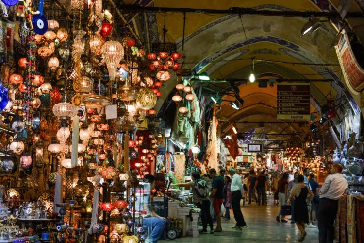 Dünya turizminin mərkəzi olan tarixi İstanbul