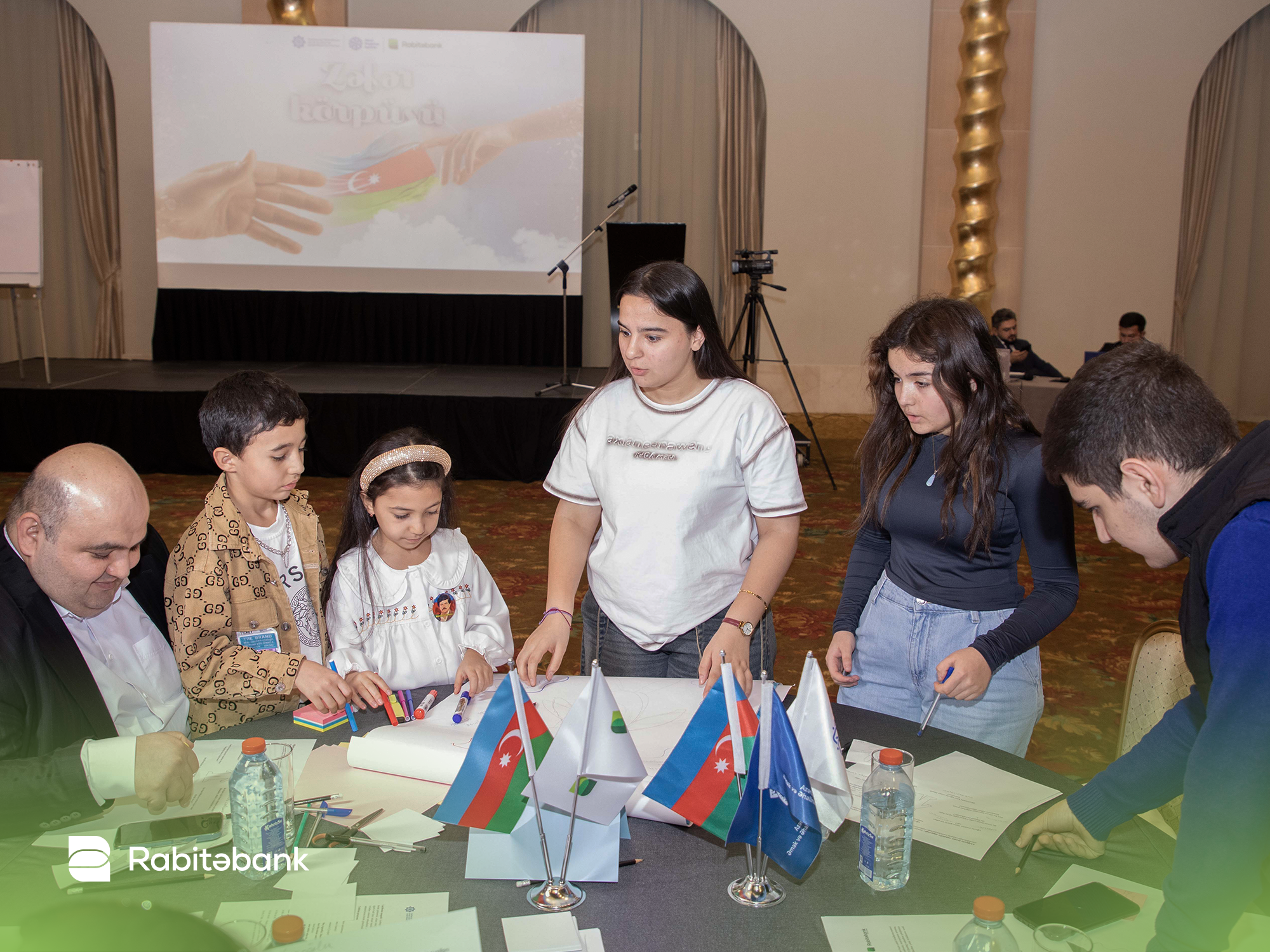 Şəhid övladlarının iştirakı ilə “Zəfər körpüsü” layihəsi həyata keçirilib (FOTO)