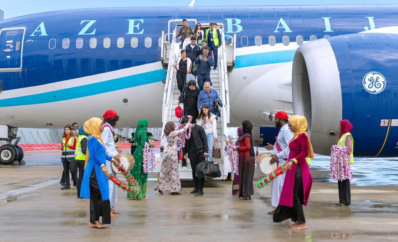 AZAL Bakıdan Maldiv adalarına ilk uçuşunu həyata keçirdi (FOTO)